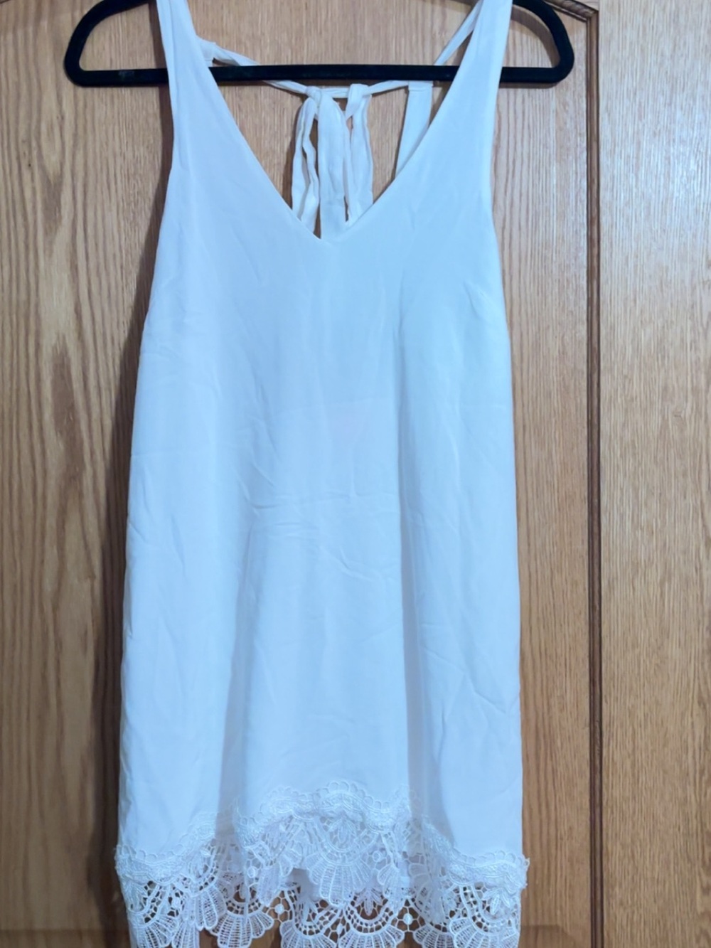 re:named White Sleeveless Tie-Back dress